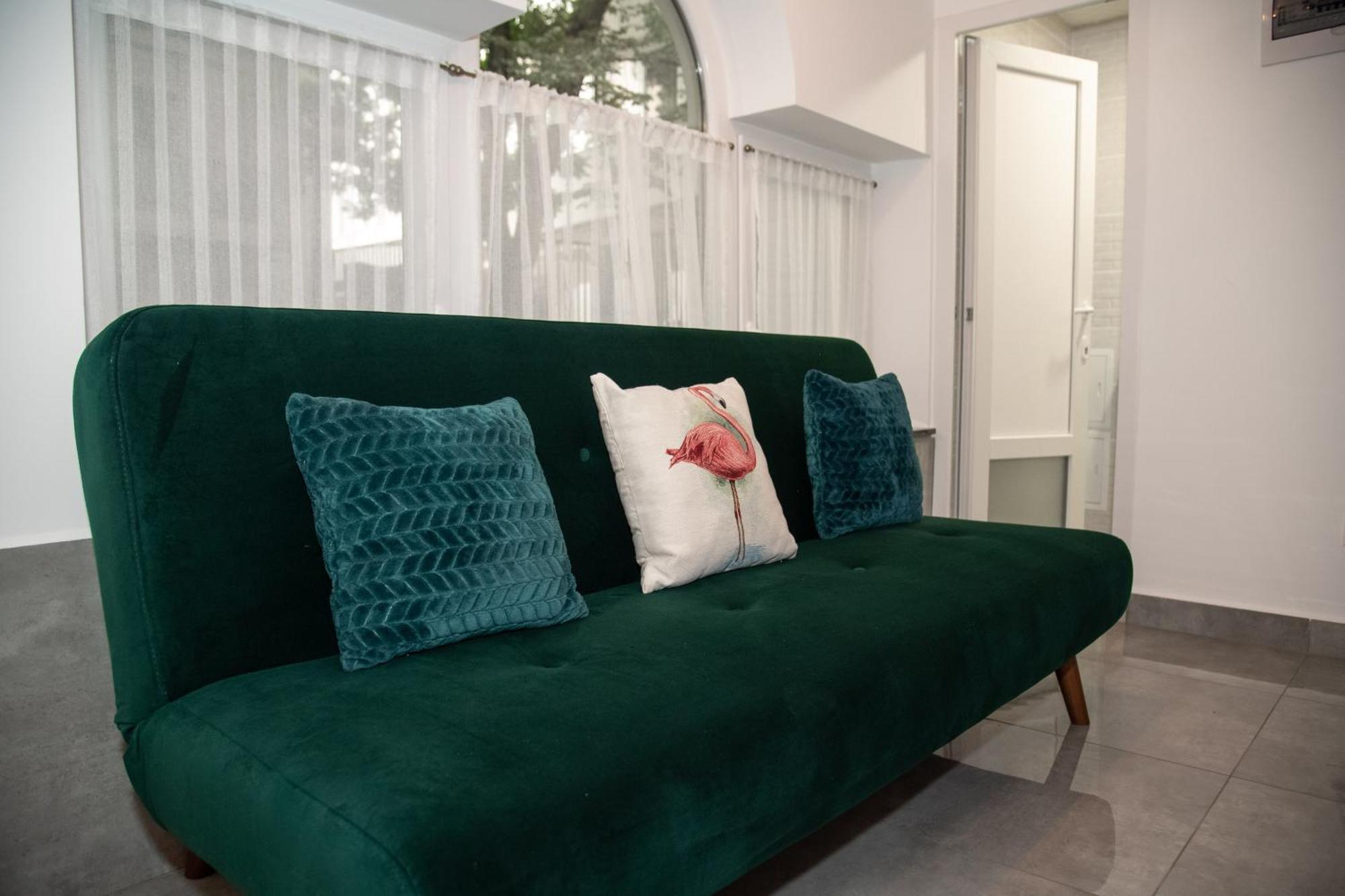 Flamingo Rezidencia Apartman Eger Exterior photo